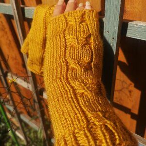 Handmade Knitted Fingerless Seamless Texting Gloves Mittens golden yellow  Gift